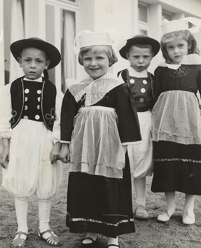 Musée-Saint-Nazaire en tenue bretonne